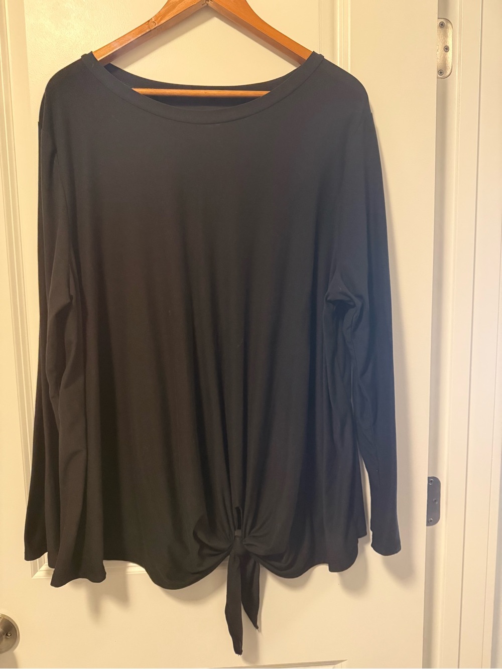 Black Long-Sleeve Tie-Front Top